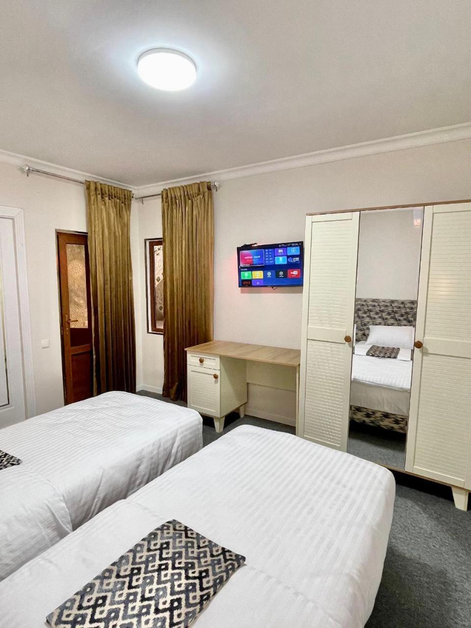 Hayati Hotel Samarkand Esterno foto